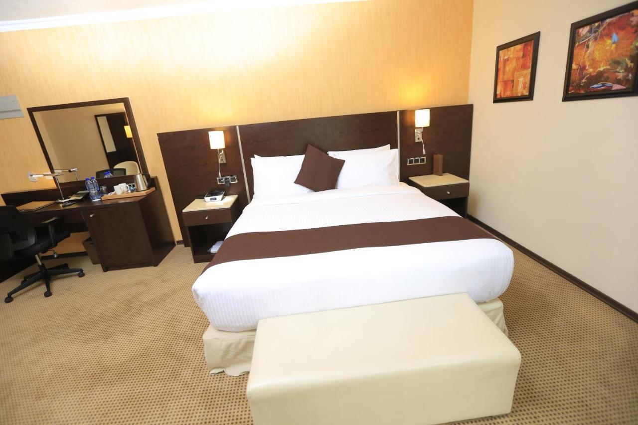 Cassiopeia Hotel Addis Abeba Buitenkant foto