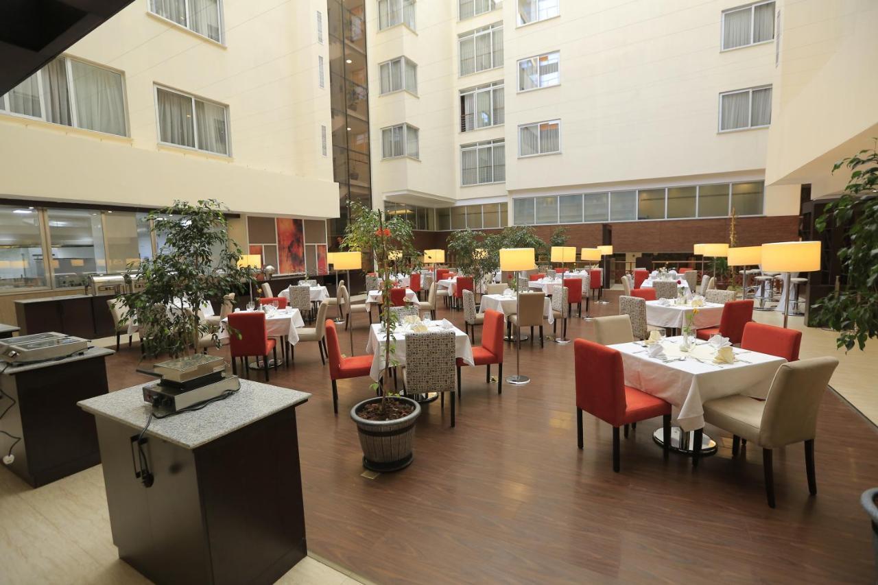 Cassiopeia Hotel Addis Abeba Buitenkant foto