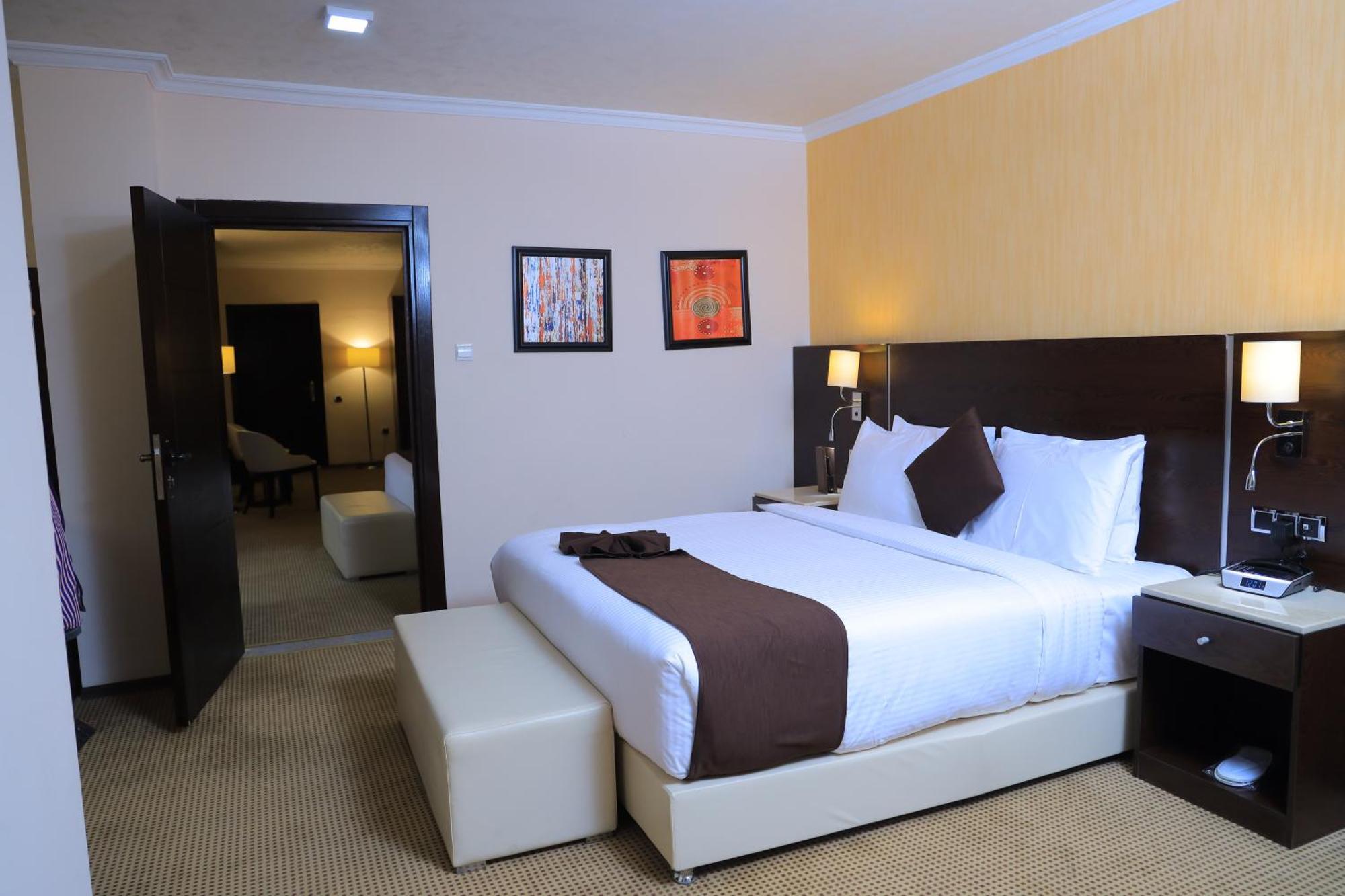 Cassiopeia Hotel Addis Abeba Buitenkant foto