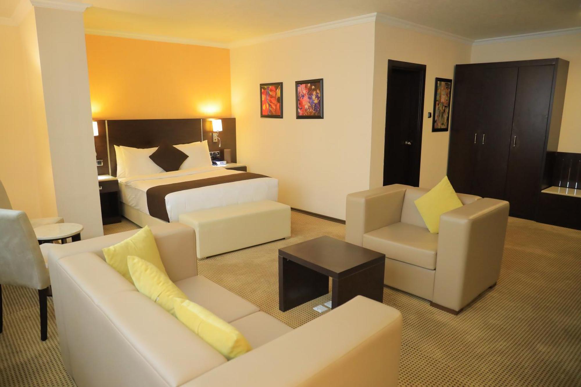 Cassiopeia Hotel Addis Abeba Buitenkant foto
