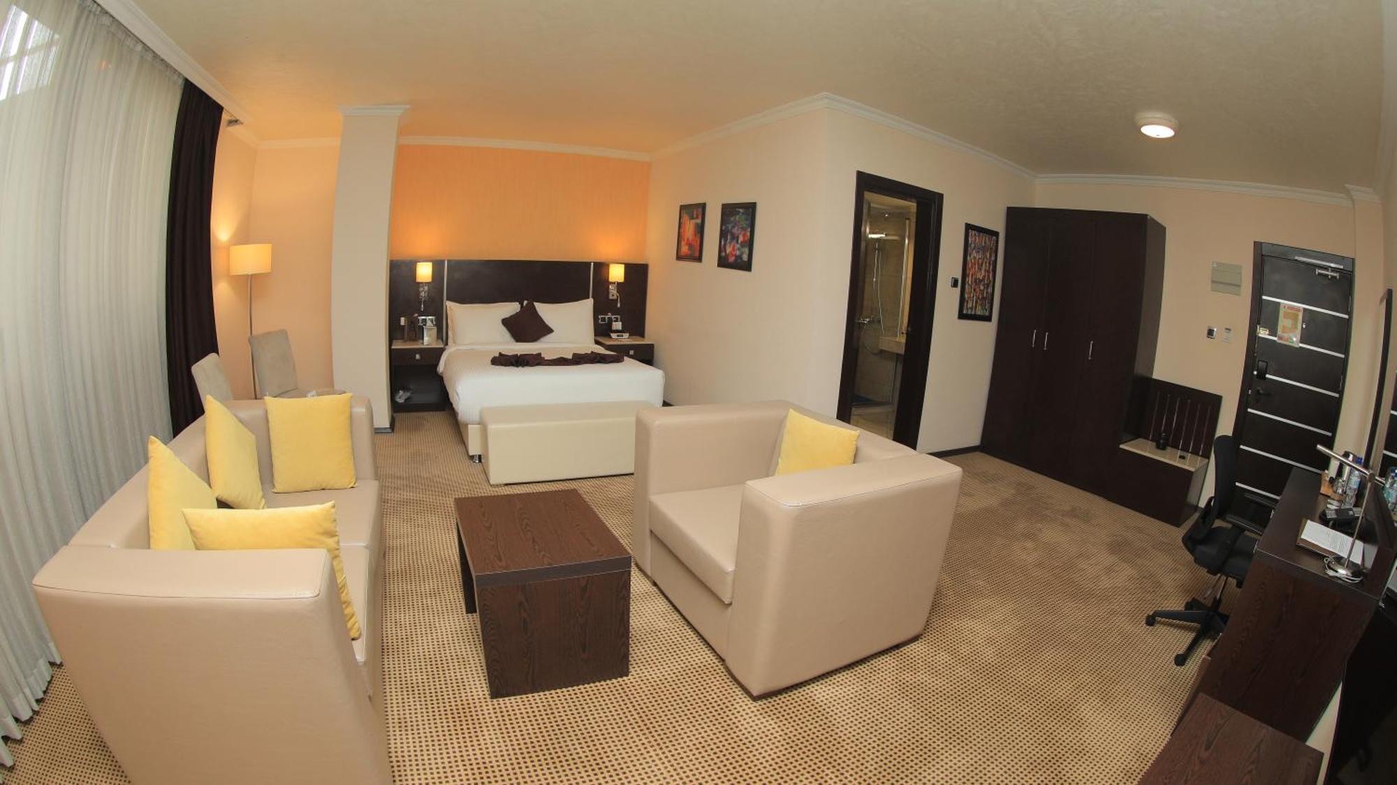 Cassiopeia Hotel Addis Abeba Buitenkant foto